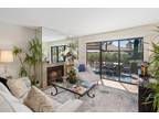 150 Willow Lake Dr, Palm Desert, CA 92260
