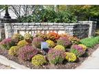 1 King Philip Dr #423, West Hartford, CT 06117