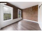 586 5th Ave #3, New York, NY 11215