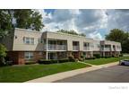 100 Westwood Dr #20-29, Westbury, NY 11590
