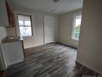 51 Ludlow St #3R, Waterbury, CT 06710