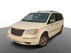 2008 Chrysler Town & Country