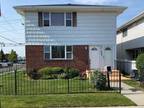 603 E Park Ave #2nd Fl, Long Beach, NY 11561