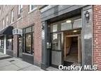 16 New St #1-D, Hewlett, NY 11557