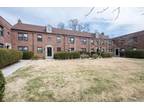 61 Hilbert St, Hempstead, NY 11550