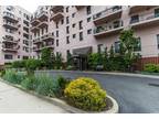 100 W Broadway #3X, Long Beach, NY 11561