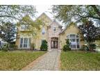 5 Bedroom 4 Bath In Sugar Land TX 77498