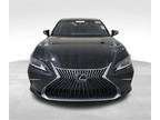2021 Lexus ES 300h