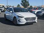 2022 Hyundai Sonata Hybrid