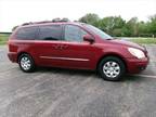 2007 Hyundai Entourage