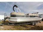 2018 Sun Tracker Party Barge 22dlx