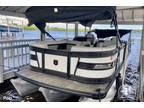 2023 Godfrey AquaPatio 255 SBC