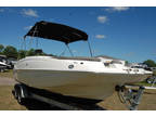 2019 Bayliner 210 Deck Boat