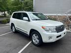 2013 Toyota Land Cruiser V8-Blizzard Pear