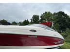 2006 Rinker 232 Cuddy
