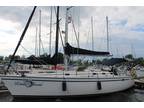 1988 Hunter 33.5 Boat for Sale