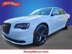 2022 Chrysler 300