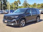 2024 Honda Pilot EX-L w/Rear Captain's Chairs