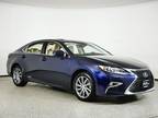 2016 Lexus ES 300h
