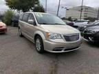 2013 Chrysler Town & Country