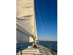 1974 Pearson 10 Meter Sailboat (33’)