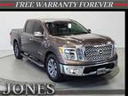 2017 Nissan Titan
