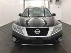 Used 2014 Nissan Pathfinder for sale.