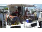 42 foot Chris Craft Catalina 426