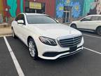 2017 Mercedes-Benz E 300