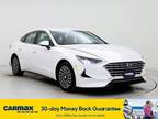 2022 Hyundai Sonata Hybrid