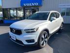 2021 Volvo XC40