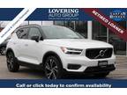 2022 Volvo XC40