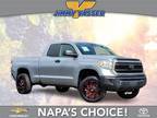 2014 Toyota Tundra 4WD Truck