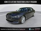 2022 BMW 740i xDrive