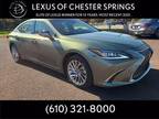 2019 Lexus ES 300h