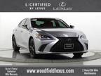 2022 Lexus ES 300h