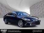 2021 Lexus ES 300h