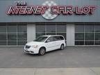 2016 Chrysler Town & Country