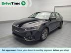 2017 Kia Cadenza