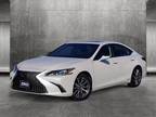 2020 Lexus ES 300h