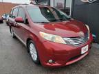 2012 Toyota Sienna
