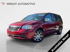 2015 Chrysler Town & Country