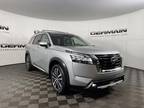 2022 Nissan Pathfinder