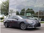 2022 Lexus ES