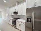 9 John St #106, Clinton, CT 06413