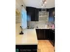 360 Oakridge T #360, Deerfield Beach, FL 33442