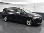 2021 Chrysler Voyager