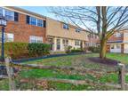 245 Unquowa Rd #98, Fairfield, CT 06824