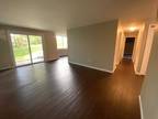 3 Hook Rd, Hyde Park, NY 12603