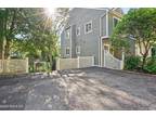 333 Palmer Hill Rd #2E, Greenwich, CT 06878